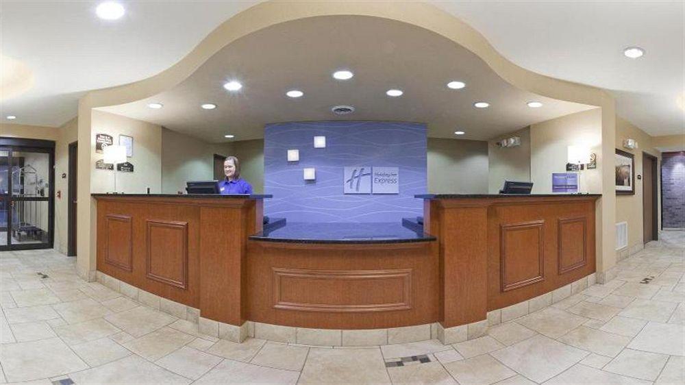 Holiday Inn Express Hotel & Suites Sheldon By Ihg Esterno foto